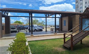 Se Vende apartamento en Mistic Hills
