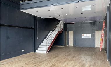 LOCAL / TUMBA MUERTO / MIDTOWN PLAZA / 154M / VACIO / MEZZANINE