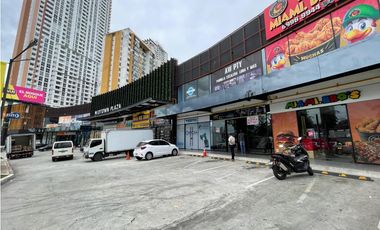 LOCAL / TUMBA MUERTO / MIDTOWN PLAZA / 154M / VACIO / MEZZANINE