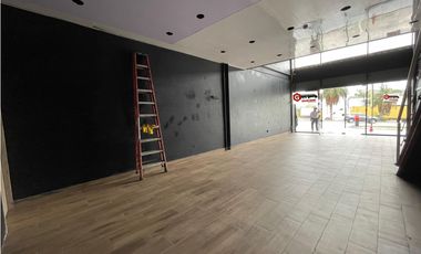 SE ALQUILA LOCAL EN MIDTOWN PLAZA TUMBA MUERTO CON MEZZANINE