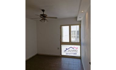 Se Alquila Amplio y Hermoso Dpto c/balcon de 3 Dor en Alto Alberdi