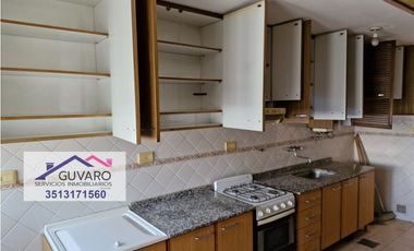 Se Alquila Amplio y Hermoso Dpto c/balcon de 3 Dor en Alto Alberdi