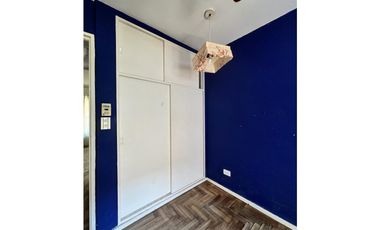 CASA EN BECCAR TRES DORMITORIOS  centro a 4 cuadras estacion