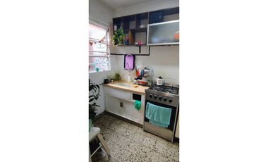 PH tipo duplex 2 ambientes a la calle Italia y Avellaneda