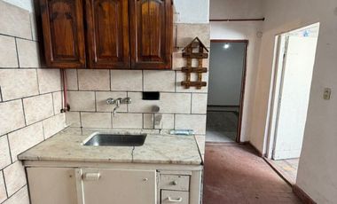 Departamento tipo PH 2 ambientes en alquiler en Villa Madero