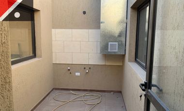 Departamento en alquiler c/ cochera en Las Heras