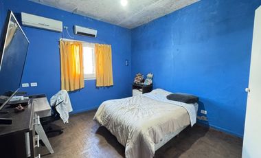 Casa en venta en Lanus Oeste