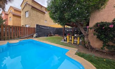 Casa en Venta en Av. El Guanaco Norte