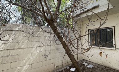 CASA EN VENTA PARA REMODELAR O DEMOLER COL. TALLERES - MTY