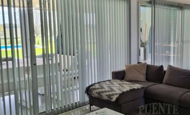 Venta con Renta en La Magdalena Canning - 3 dorm  escrit.    depend.