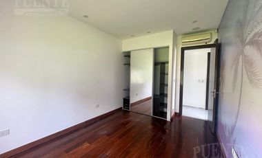 Venta con Renta en La Magdalena Canning - 3 dorm  escrit.    depend.