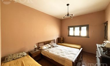 Casa sobre lote de 2.800 m² con potencial de desarrollo – José C. Paz