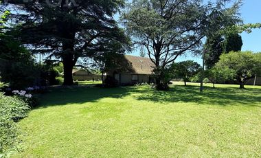 Casa sobre lote de 2.800 m² con potencial de desarrollo – José C. Paz