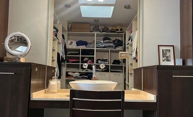 Casa de categoría en Altos del Chateau 4 dormitorios, pileta y gran patio fondo verde