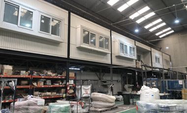 Depósito y Fabrica en Alquiler en Tres de Febrero