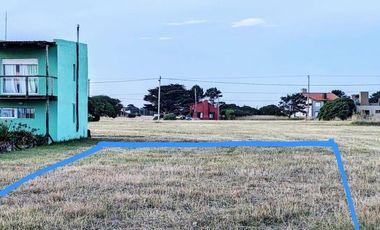 Lote 15x13 Marquesado Con Vista Al Mar