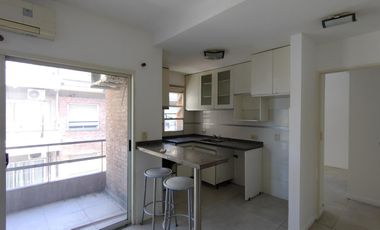 DEPARTAMENTO DOS AMBIENTES CON COCHERA