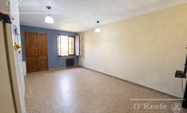 Casa en venta, 3 ambientes en Quilmes. Apto credito