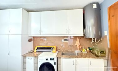 Casa en venta, 3 ambientes en Quilmes. Apto credito