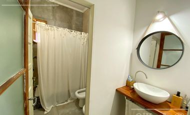 Casa en venta, 3 ambientes en Quilmes. Apto credito