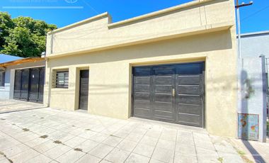 Casa en venta, 3 ambientes en Quilmes. Apto credito