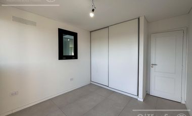 CASA DE CATEGORIA EN VENTA GREENVILLE HUDSON A ESTRENAR 4 AMBIENTES CON PISCINA