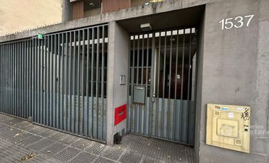 Exc. Monoambiente al Frente con Balcón