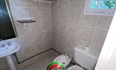 Local comercial para alquiler en calle Perito Moreno