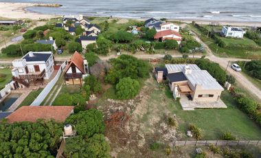 Terreno en  venta de 720m a 100mts de la playa