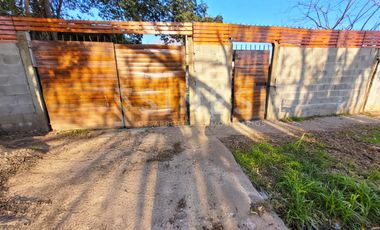 Anticipo y cuotas - Casa 3 ambientes con pileta - Moreno