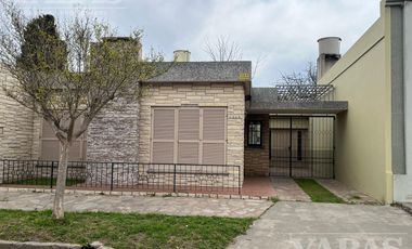 VENTA - CASA - ALMAFUERTE 1245 - San Pedro (Bs.As)