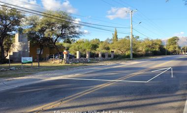 Casa en venta sobre ruta en Las Tapias | Excelente ubicación | Uso residencial comercial