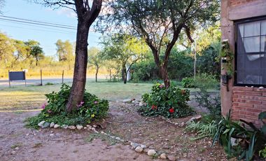 Casa en venta sobre ruta en Las Tapias | Excelente ubicación | Uso residencial comercial