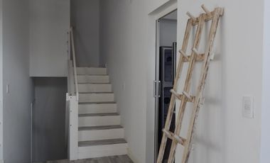 Casa en  Venta Costa Esmeralda  Deportiva II 3806