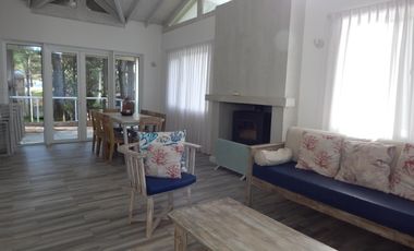 Casa en  Venta Costa Esmeralda  Deportiva II 3806