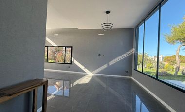Casa en Venta a Estrenar en Costa Esmeralda Barrio Residencial I