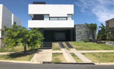 Casa en venta Nuevo Quilmes