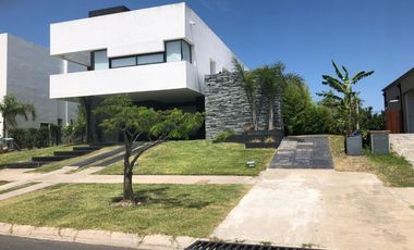Casa en venta Nuevo Quilmes