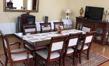 Casa en venta c/ estacionamiento en Avenida San Juan