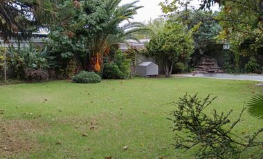 Hermosa casa  / metro departamental