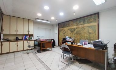 Oficina Local Comercial Cocina 2 baños Arriendo Santiago