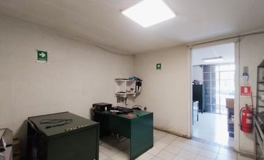 Oficina Local Comercial Cocina 2 baños Arriendo Santiago