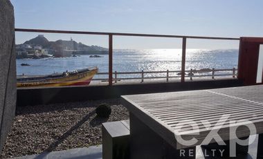 Casa en Venta en Caleta de Quintay