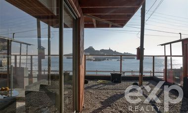 Casa en Venta en Caleta de Quintay