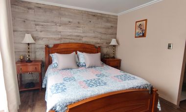 VENTA DE CASA AMOBLADA EN EL SECTOR LA PAMPA