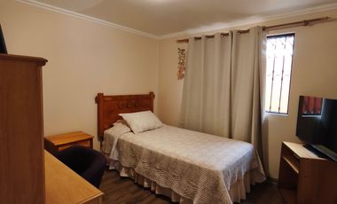 VENTA DE CASA AMOBLADA EN EL SECTOR LA PAMPA