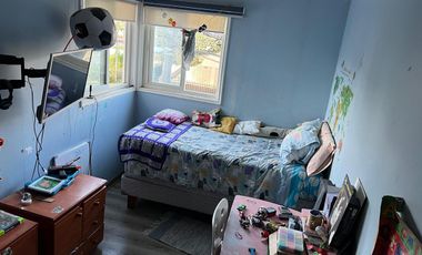 LINDA CASA EN UNO DE LOS MEJORES BARRIOS DE SAN JOAQUIN