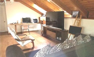 SE VENDE AMPLIA CASA AV. LAS RASTRAS.