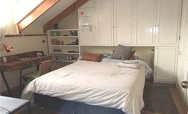 SE VENDE AMPLIA CASA AV. LAS RASTRAS.