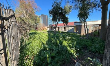 SE ARRIENDA CASA Y CONTRUCCION LAS RASTRAS